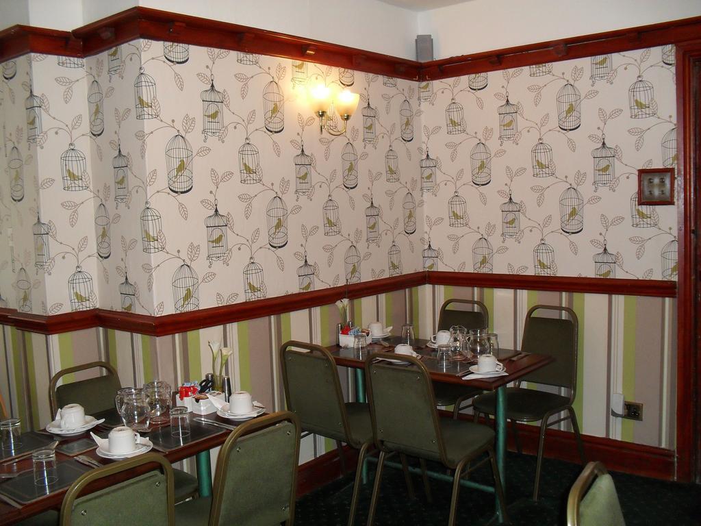 בלקפול Delamere Hotel מראה חיצוני תמונה