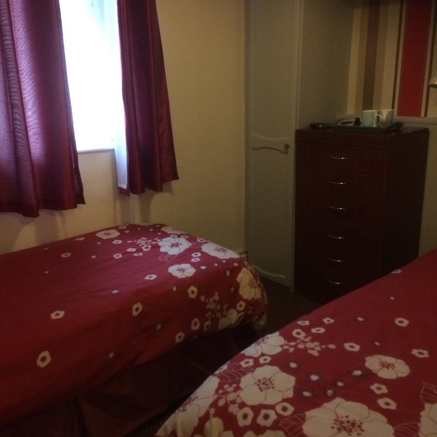 בלקפול Delamere Hotel מראה חיצוני תמונה